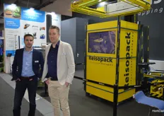 Nick Groenewegen en Sander Zuidgeest combineerden hun stand met Reisopack. De nieuwste modellen bindmachines werden getoond.